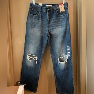Low Pro Straight Levi’s